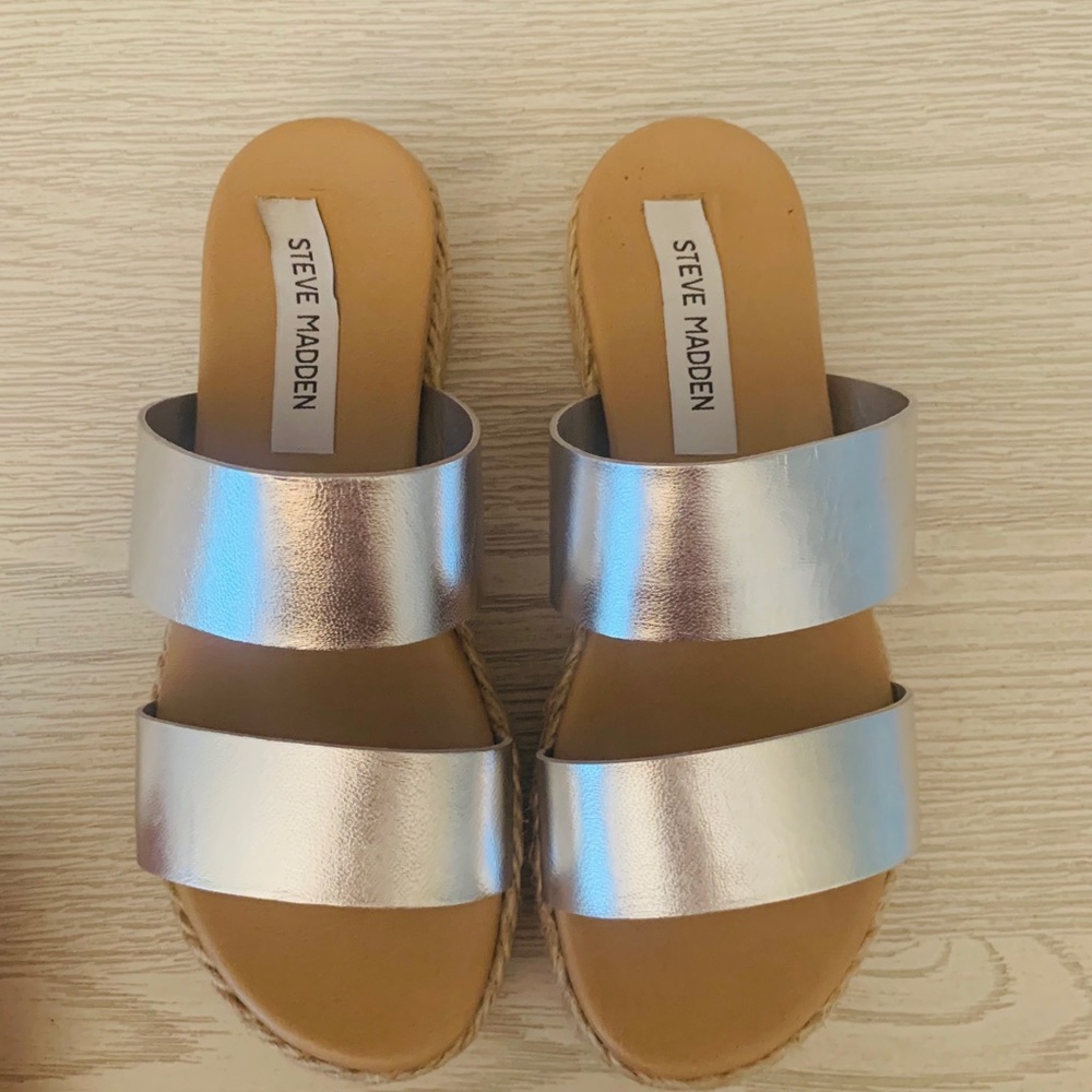 Steve Madden Silver Sandal